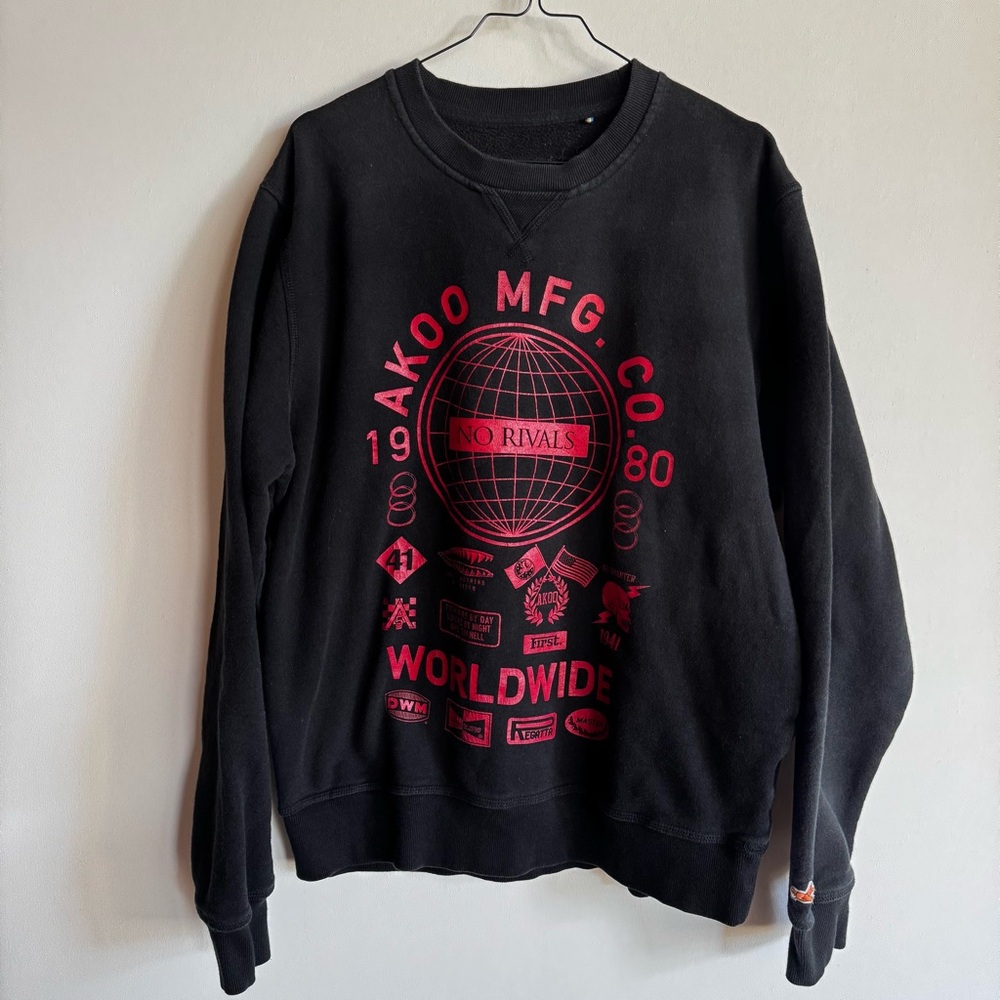 Akoo Black and Red Crewneck Sweatshirt
